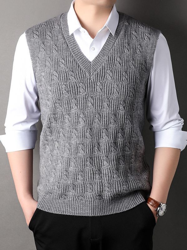 Woolen Vest Men's Twisted Loose Middle-aged Knitted Dad Vest Base Sleeveless Shirt Wholesale.