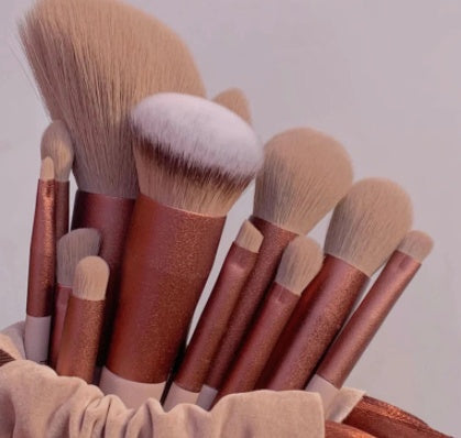 13Pcs Makeup Brush Set Make Up Concealer Brush Blush Powder Brush Eye Shadow Highlighter Foundation Brush Cosmetic Beauty Tools.