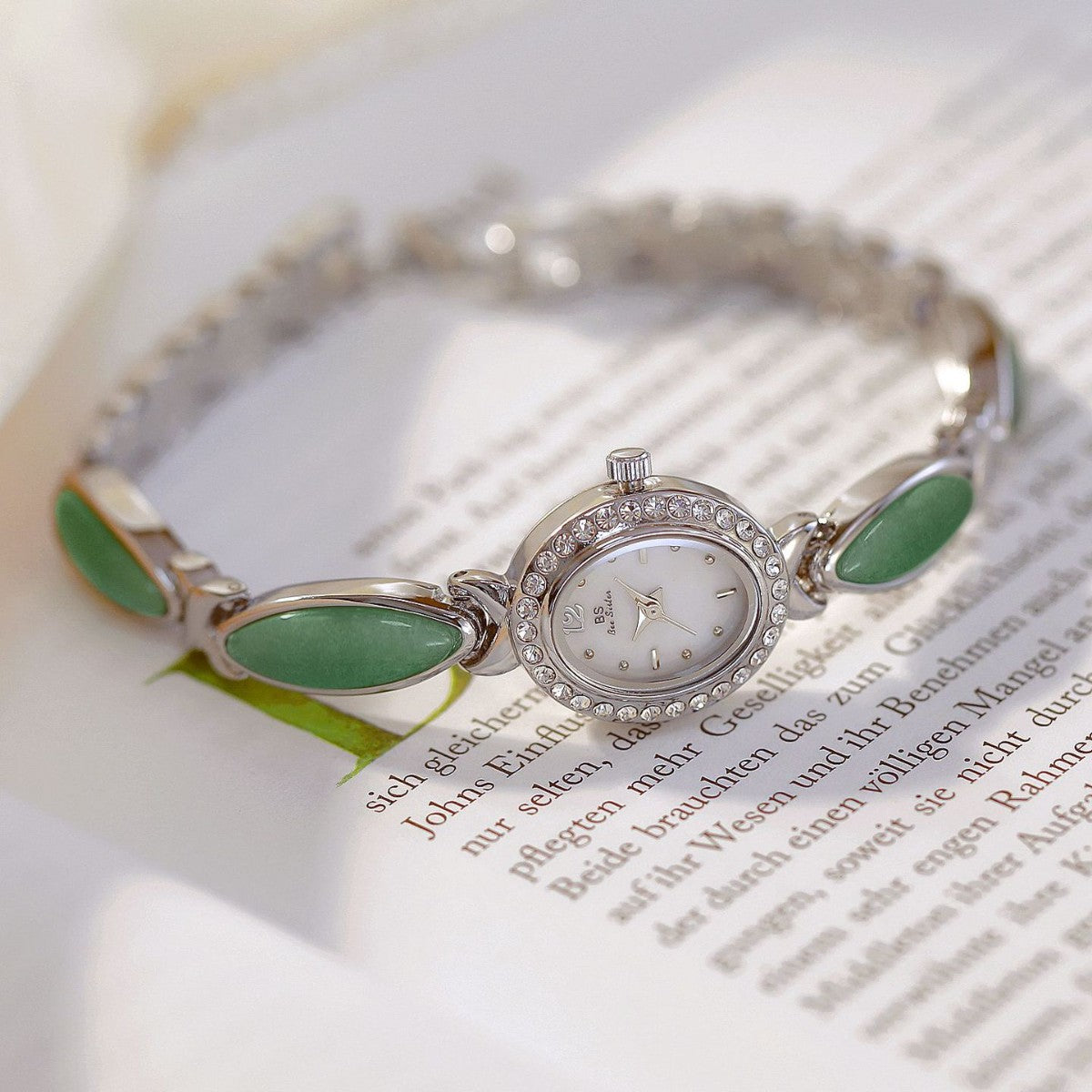 Natural Dongling Stone Hetian Jade Live Premium Chain Watch.