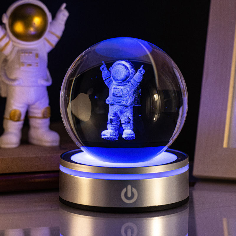 Creative 3D Inner Carving Luminous Crystal Ball Colorful Gradient Small Night Lamp Home Decorations Gifts Selection.