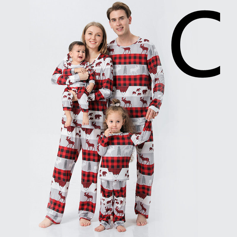 Christmas Family Pajamas Set Clothes For Mom Dad And Son Cartoon Print.